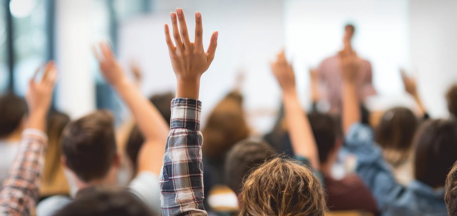 Read more about the article Wrexham University and Grŵp Llandrillo Menai Partner to Boost Education and Skills in North Wales