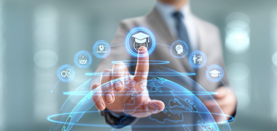 Read more about the article UK Graduates Face Job Challenges as Government Boosts Skills and Training Opportunities