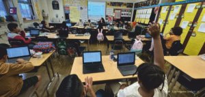 Read more about the article Los Angeles Schools Move to Limit Classroom Screen Time for Students